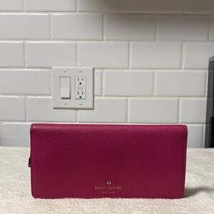 Kate Spade Fuchsia Wallet